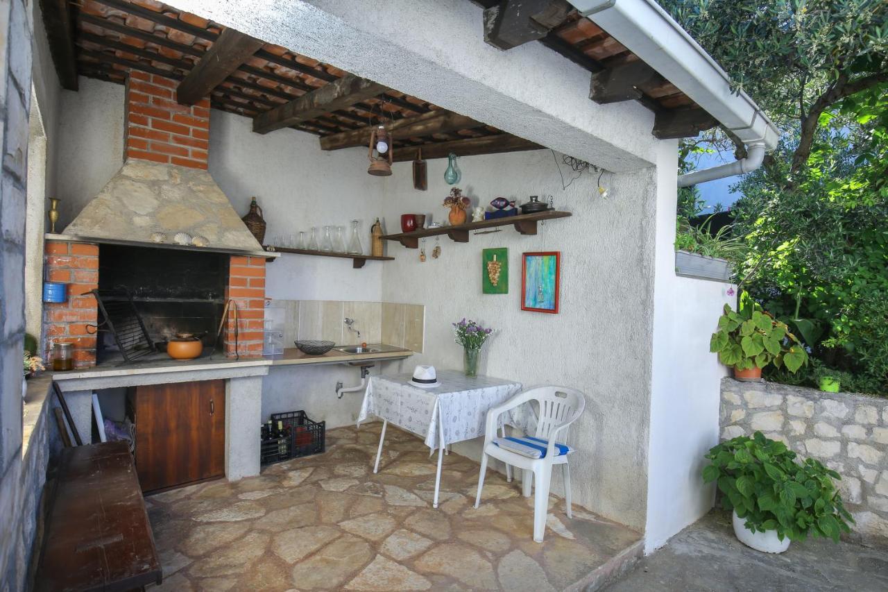 Artistic Summer House Marinovic With Garden&Bbq Supetar Buitenkant foto