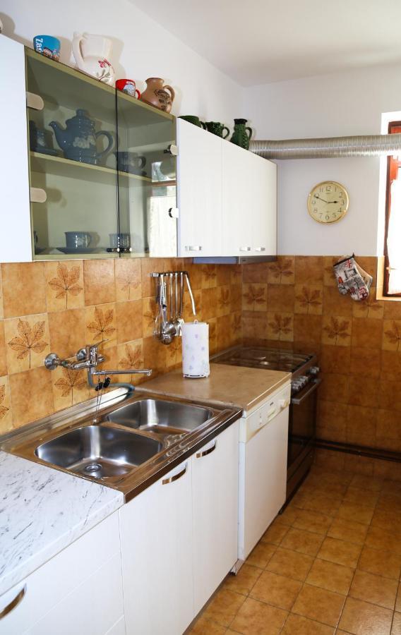 Artistic Summer House Marinovic With Garden&Bbq Supetar Buitenkant foto
